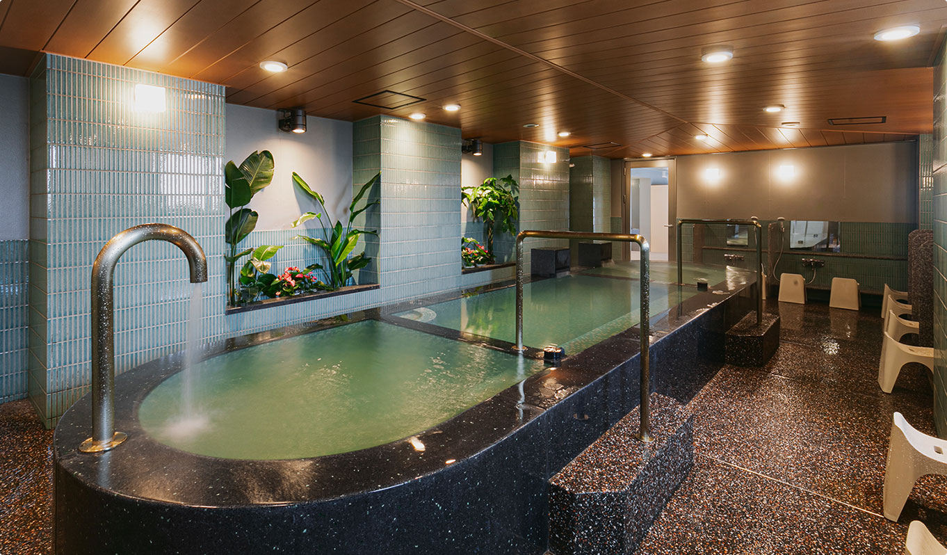 Women’s Large Public Bath, Yufu-no-Yu